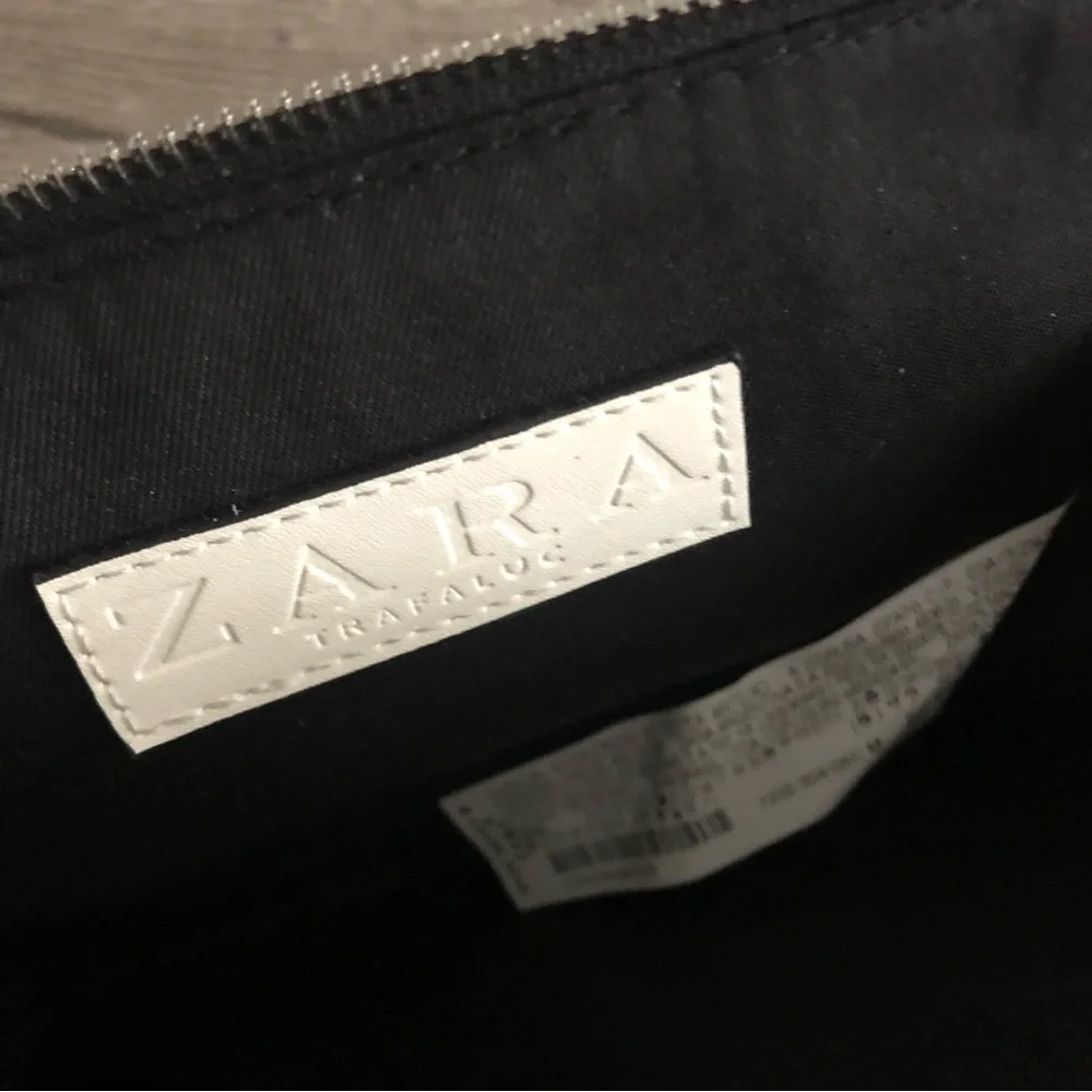 RARE ✨NWT ZARA Clear Vinyl Crossbody HEY Bag - Picture 8 of 15